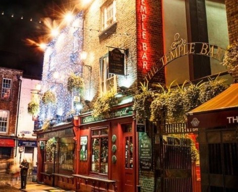 Luxe, 6-Night Ireland Winter Escape, Incl. Ring of Kerry, w/Air & More