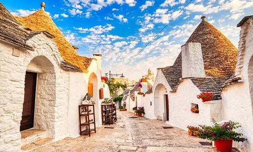 Italy: 7-Night Amalfi & Puglia Getaway w/Air, Activities, Breakfast & More