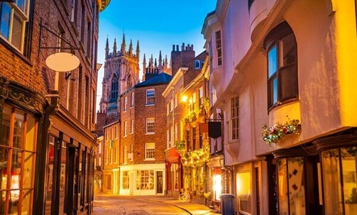 14-Night England, Scotland, Wales & Ireland Tour w/Meals & More