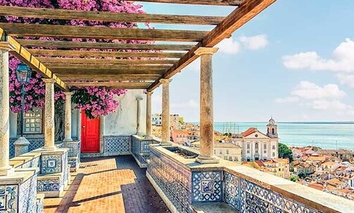 Portugal: 7-Nt Guided Tour, Incl. Lisbon, Porto & Sintra, w/Air, Tours, Breakfast & More