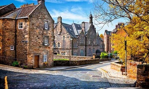 Glasgow to Edinburgh: 6-Night Scotland Tour in Fall w/Meals & More