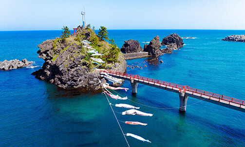 14-Nt All-Incl. Japan Cruise w/Up to $1,000 Onboard Credit & More in Plum Blossom Season