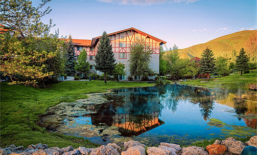 Utah: 4-Star Mountain Resort Near Park City w/Room Upgrade & More