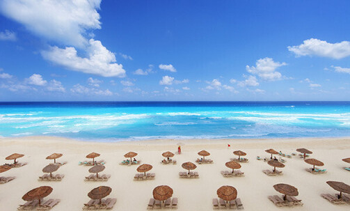 4 Nights in Suite at Upscale, All-Incl. Cancun Resort w/Air