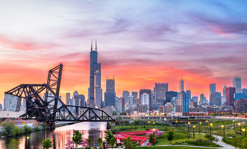 Upscale Downtown Chicago Hotel in Summer