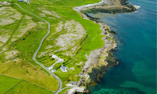 9-Night Ireland Music Tour, Incl. Dublin, Westport, Dingle & Bunratty w/Breakfast & More