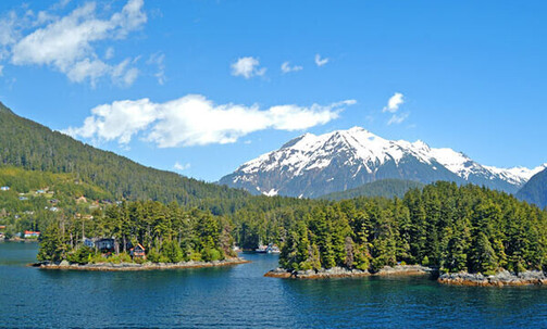 Luxe, 7-Nt Alaska Cruise, R/T from Seattle, w/Choice of Drinks or Excursion Credit & More