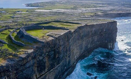 7-Night Customizable Ireland Group Package w/Chauffeur & More