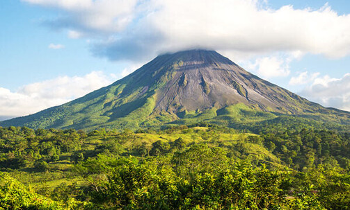 Costa Rica: 8-Night City & Beach Trip w/Air, Breakfast & More; Call 1-213-589-2809 to Book
