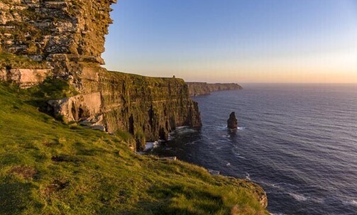 Ireland: 6-Night Tour, Incl. Dublin, Ennis, Killarney & Waterford w/Meals & More