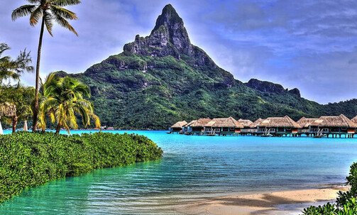12-Night South Pacific Cruise from Papeete to Honolulu: Kauai & Moorea