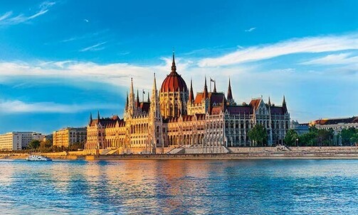 7-Nt Danube River Cruise in Fall w/Shipboard Credit, Drinks & Extra Savings; Use Code STR