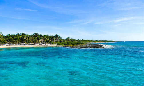 7-Nt Western Caribbean Cruise on Norwegian w/Shipboard Credit, Unlimited Beverages & More