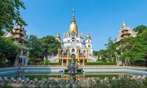 7-Night Vietnam Vacation w/Air & Breakfast