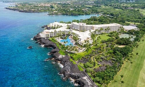 Hawaii: 3 Nights at 4-Star, Newly Renovated Resort w/Air & More