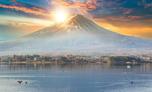 Japan: 12-Nt Tour, Incl. Tokyo, Mt. Fuji, Kyoto & Osaka, w/Breakfast, Onsen Stay & More