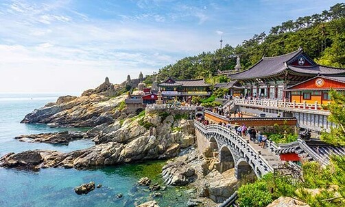 South Korea: 7-Night, Small-Group Tour w/Air, Daily Breakfast & More