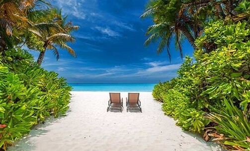 Labor Day Deal: 7-Night Western Caribbean Cruise w/Onboard Credit; $25 Deposit