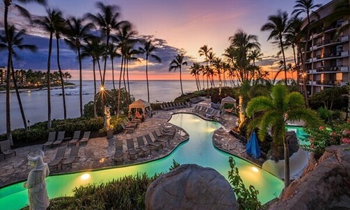 Hawaii: 4 Nights at 4-Star Big Island Resort w/Air