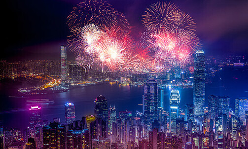 Southeast Asia: 21-Nt Land & Cruise Package w/Air, New Year's Eve Dinner in Hong Kong & More
