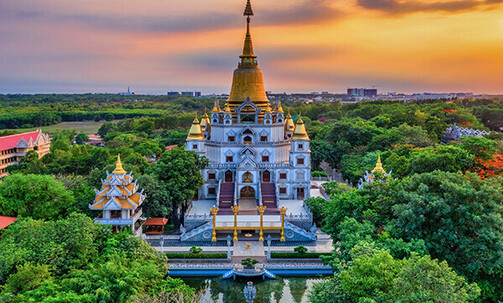 Vietnam: 12-Nt Land & Cruise Package, Incl. Overnights in Each Port, w/Air, Transfers & More