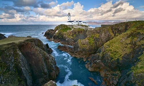 6-Night Ireland & Northern Ireland Tour w/Meals & More