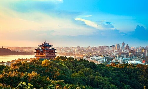 China: 13-Night Ancient Capitals Tour, Incl. Beijing & Xian, w/Longmen Grottoes & More