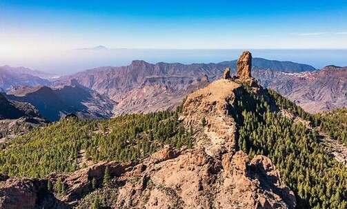 Last Minute: 7-Nt Gran Canaria Walking Tour Over Christmas w/Breakfast & More
