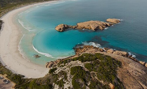 Perth to Auckland: 17-Night Cruise w/Choice of Drinks or Excursion Credit